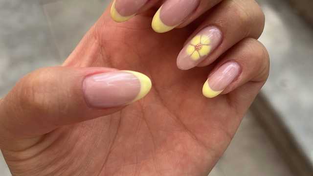 Manicurista Técnica Uñas Acrilicas