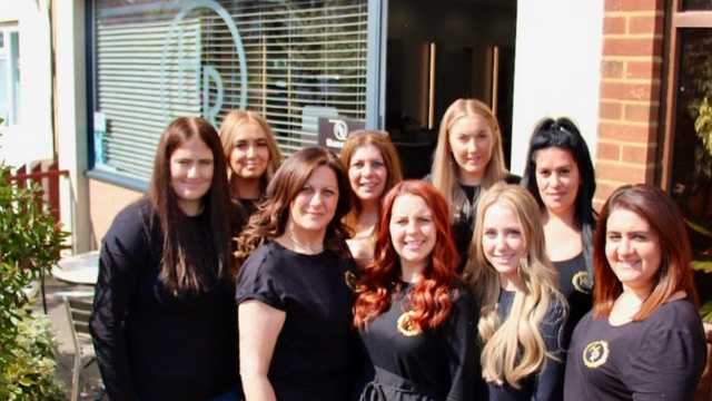 Experienced Hairstylist/colour technician