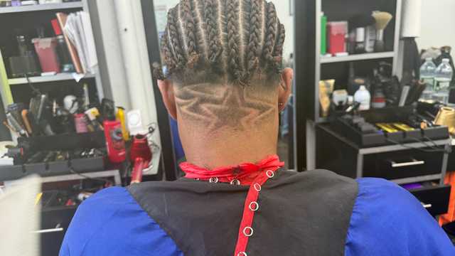 Barber / Hairdresser