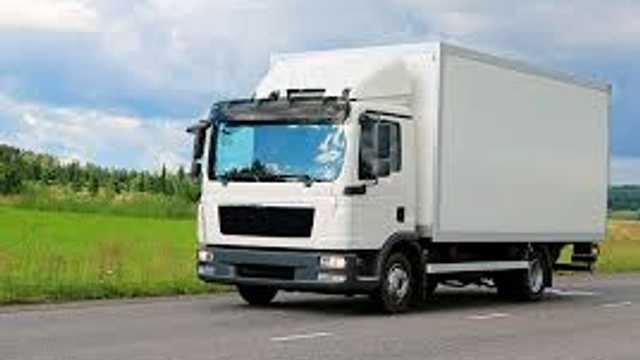 URGE! Mozo/a de almacén con frontal y carnet C1