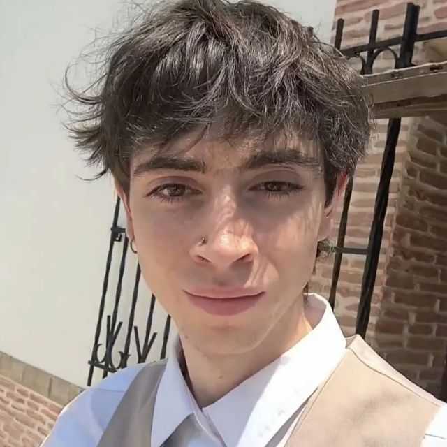 Candidate avatar