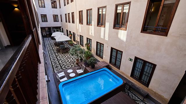 Recepcionista Hotelero/a – 34 h – Indefinido