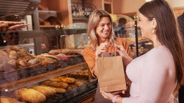 🎀 🎂 Dependienta/e de Pastelería con Turnos Seguidos y buen ambiente