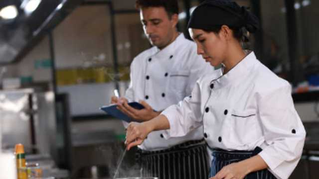COCINERO PARA NUEVO CONCEPTO GASTRONÓMICO
