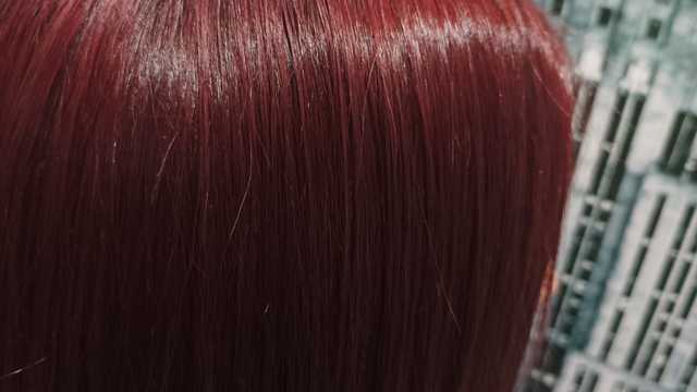 Oficial de Peluquería