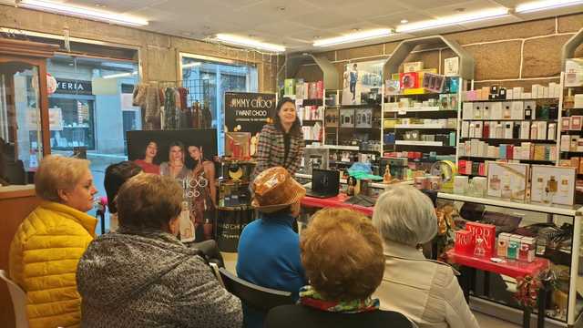 Esteticien para perfumeria