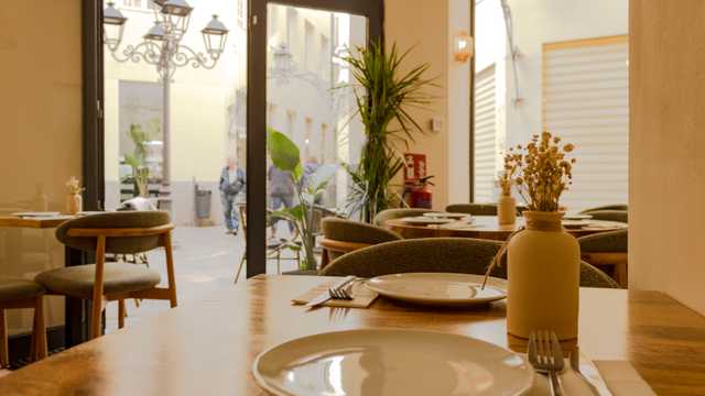 Camarero/a de Sala/Terraza