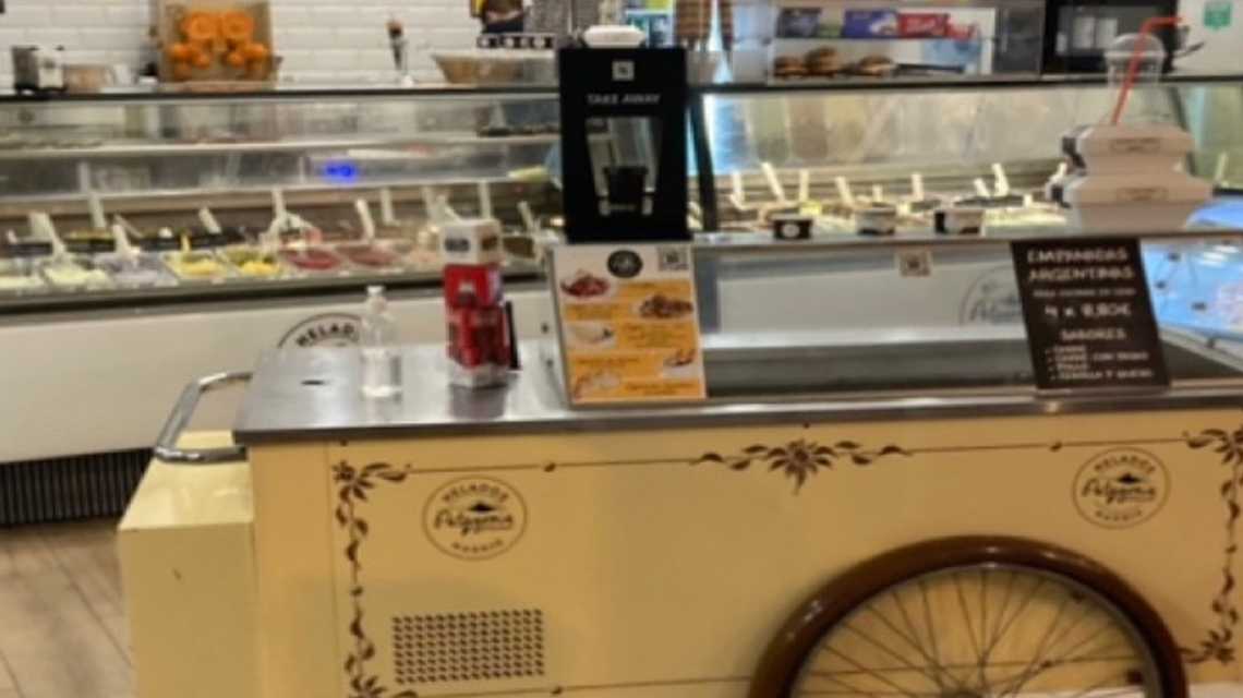 Helados Patagonia Artesana cover image