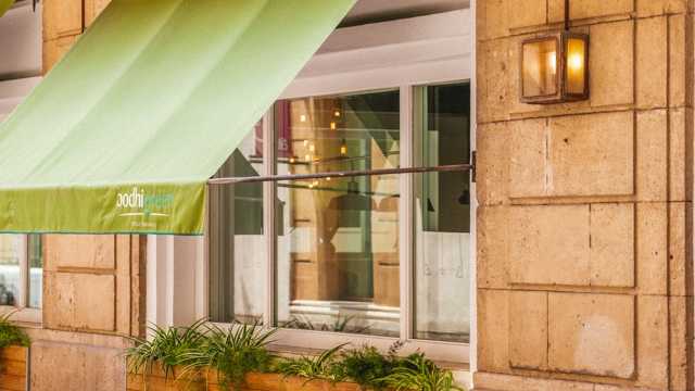 Ayudante de camarero