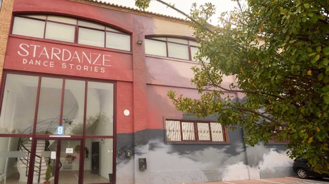 Stardanze Escuela de danza y baile cover image