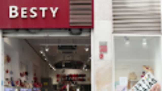 Dependiente/a de Tienda