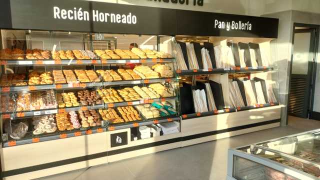 ¡Buscamos Cajero/a-Reponedor/a!