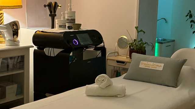 Estética, Masaje, manicura