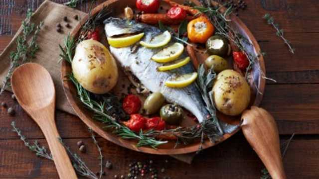 COCINERO/A CON EXPERIENCIA EN ARROCES Y PESCADOS