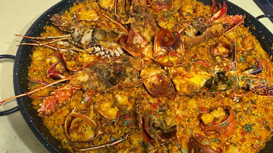 Taberna la cigarrera cover image