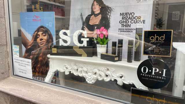 Oficial de Peluquería