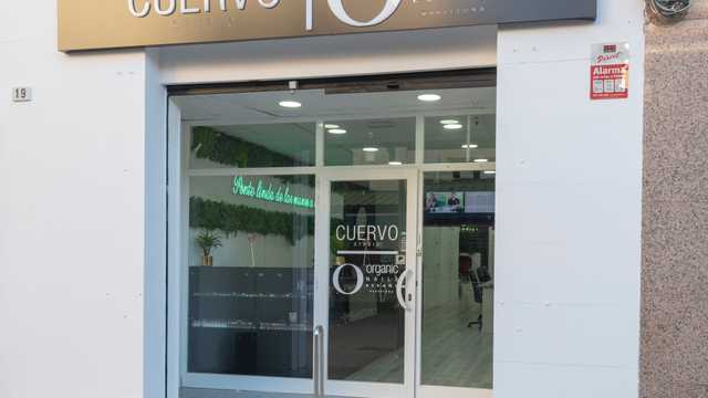 Manicurista Técnica Uñas Acrilicas