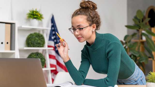 Profesor/a de Inglés – Preparación FCE (First Certificate)