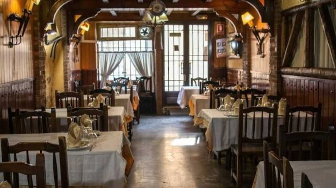 Mesón Restaurante Antigua Casa Patata cover image
