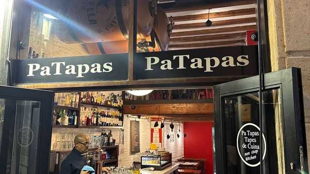 Ayudante de Camarero/a