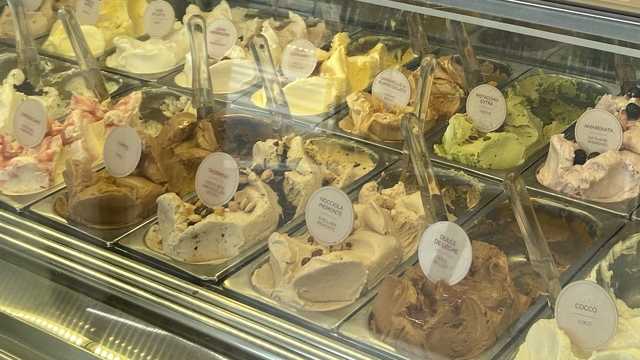 Ayudante/a de Dependiente/a