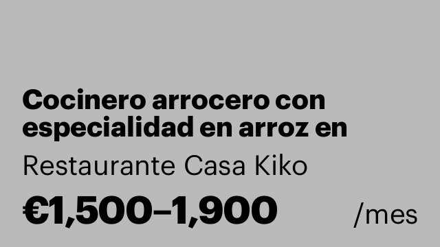 Cocinero arrocero con especialidad en arroz en carranc