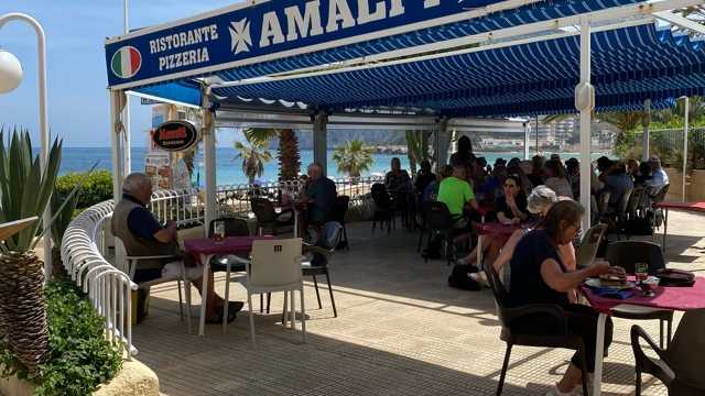 Ayudante de Camarero/a