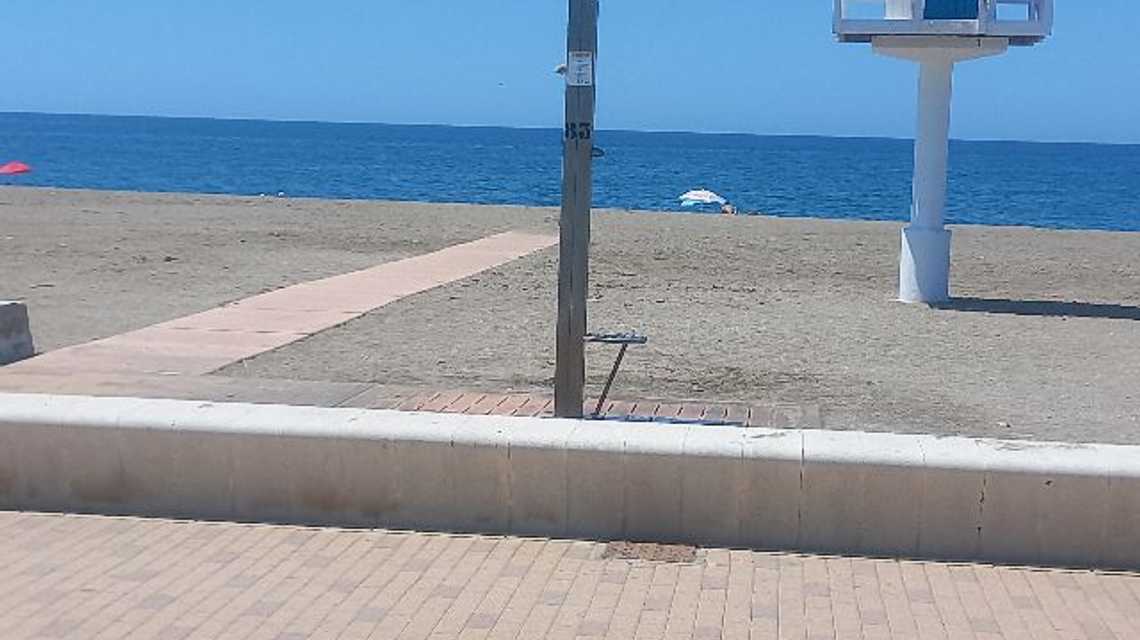 Restaurante en Almerimar cover image