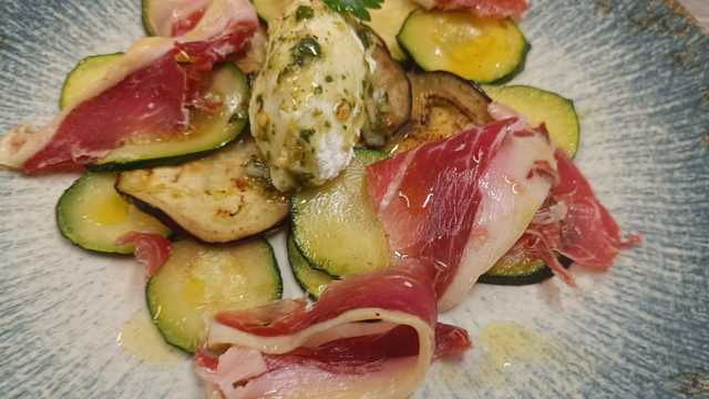 Ayudante de Camarero/a