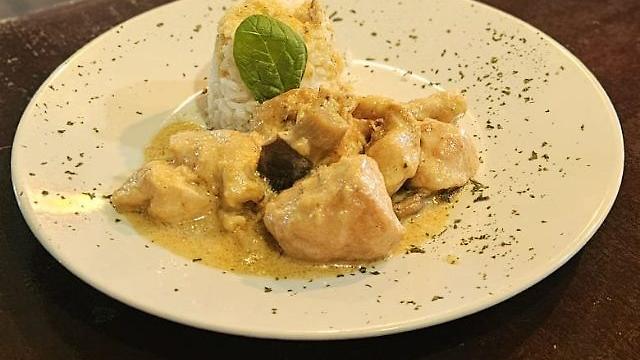 Ayudante/a de Cocina