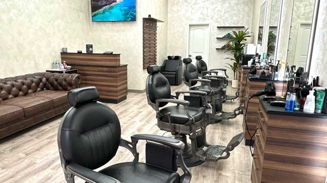 UNDERCUT BARBERSHOP 2 cover image