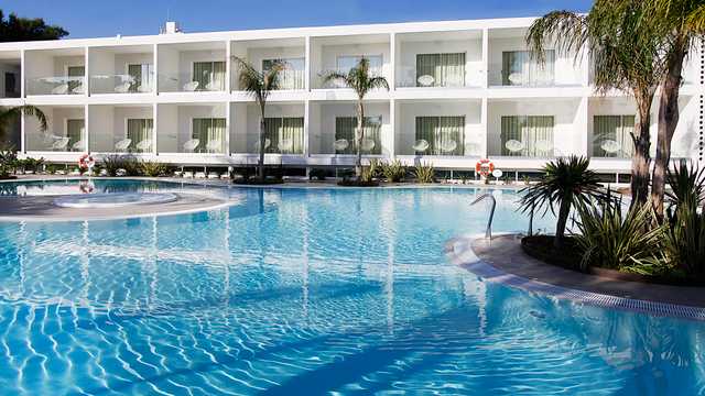 Ayudante de Servicio Técnico