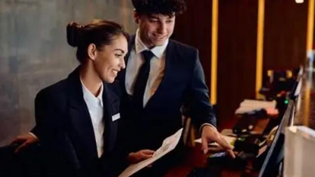 Comercial hotelero