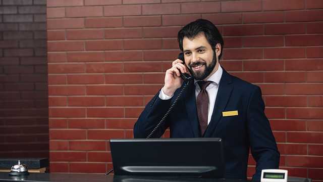 Recepcionista de noche