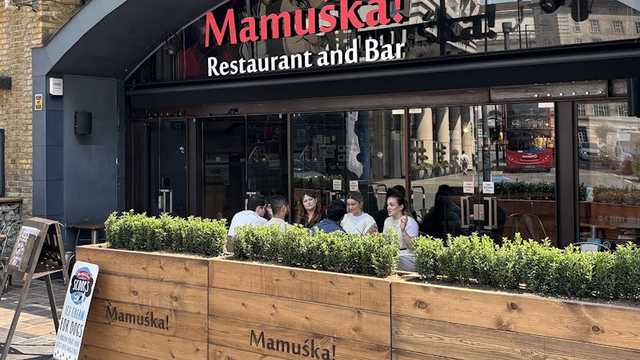 Assistant Restaurant Manager