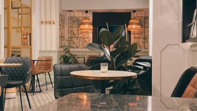 Cocinero/a y Ayudante/a de Cocina