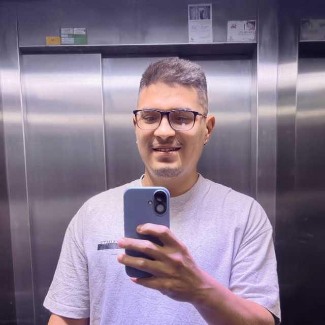 Candidate avatar