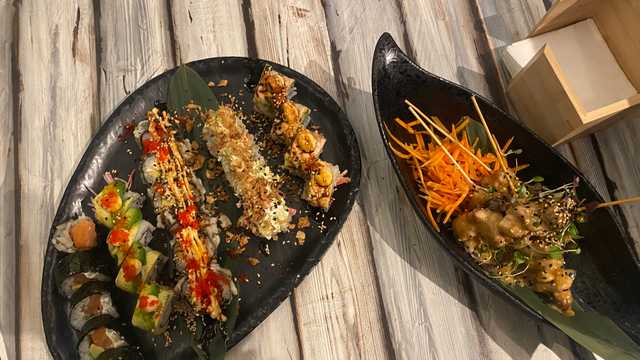 Sushiman/Sushiwoman
