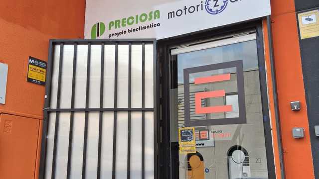 Montador de carpinterías de PVC y Aluminio
