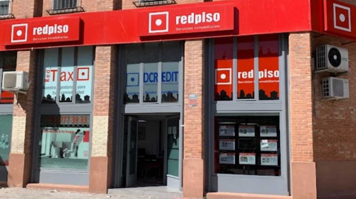 Inmobiliaria Vallecas - Miguel Hernández Redpiso cover image