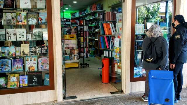 Dependiente/a de Tienda