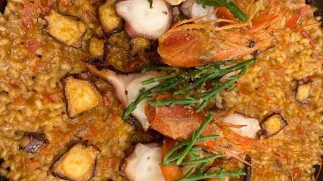 Ayudante/a de Cocina y limpieza