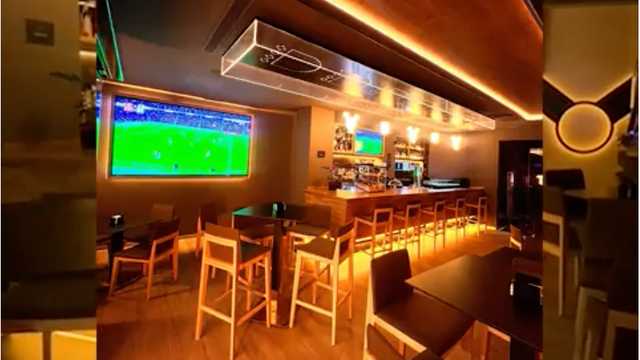 Camarero/a para Sport Bar en Salón de Juegos