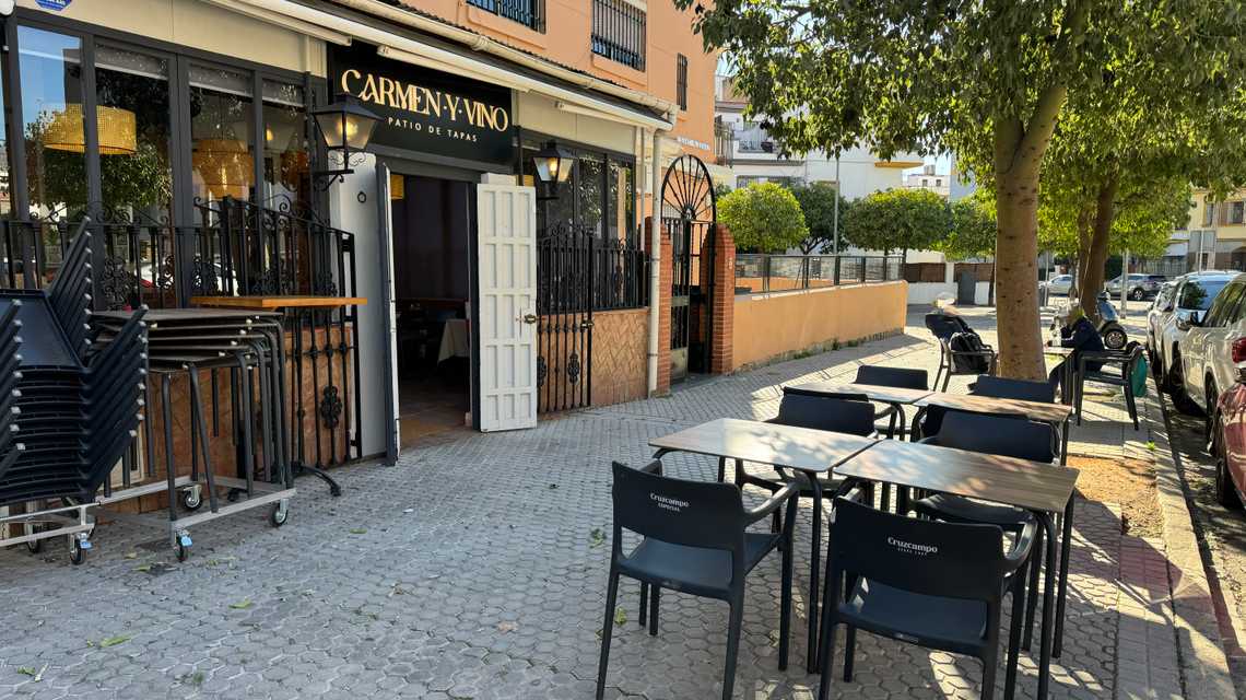 Carmen y Vino | Restaurante cover image