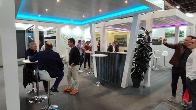 OFICIAL DE CARPINTERÍA DE ALUMINIO (FABRICACIÓN EN TALLER)