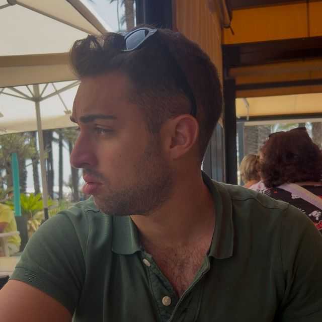 Candidate avatar