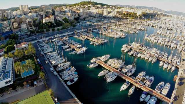 Camarero/a de Sala/Terraza