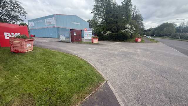 Grounds Maintenance Operative