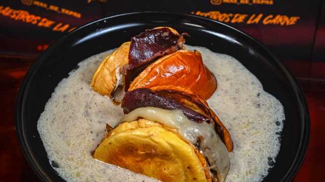 Ayudante/a de Cocinero/a