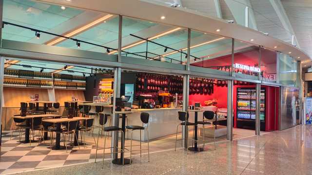 Ayudante camarero sustitución aeropuerto